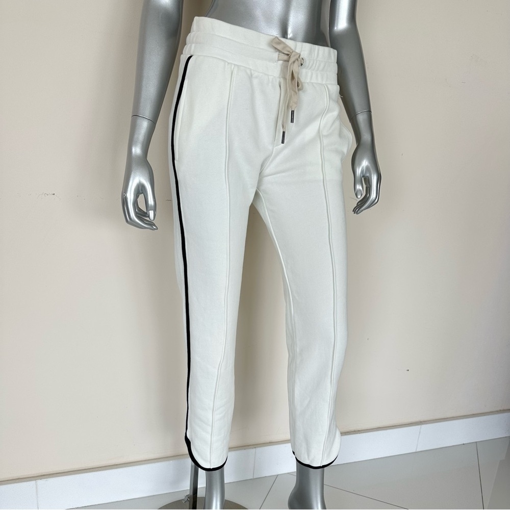 NWT!!! Women soft sweatpants size S